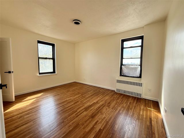 11225 34 Avenue 6H, Corona, NY 11368