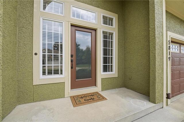 5819 N Liberty Avenue, Kansas City, MO 64118