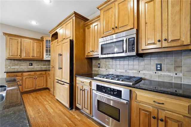 5819 N Liberty Avenue, Kansas City, MO 64118