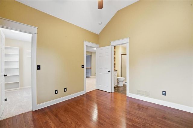 5819 N Liberty Avenue, Kansas City, MO 64118