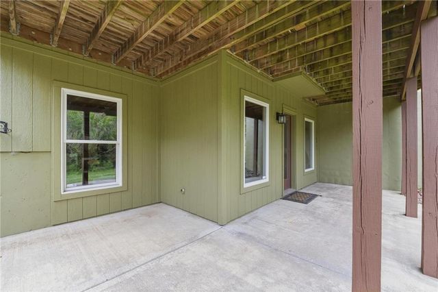5819 N Liberty Avenue, Kansas City, MO 64118
