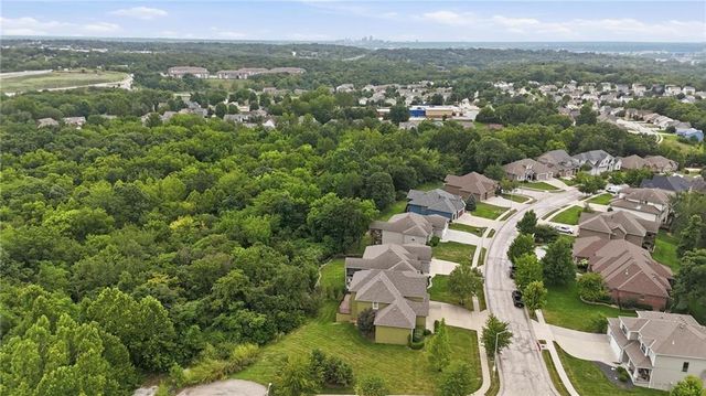 5819 N Liberty Avenue, Kansas City, MO 64118