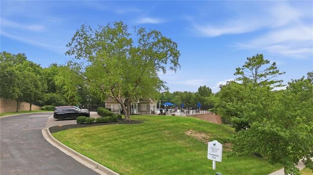 5819 N Liberty Avenue, Kansas City, MO 64118