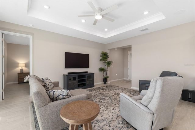 10049 SW 107TH TERRACE, Ocala, FL 34481