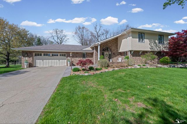 8908 Sarah Lane, Grosse Ile Twp, MI 48138