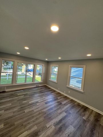 4747 N 23rd STREET, Milwaukee, WI 53209