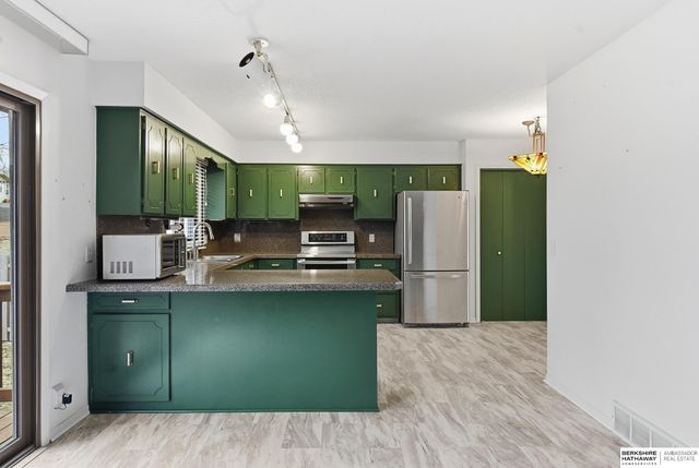 2639 N 124th Circle, Omaha, NE 68164