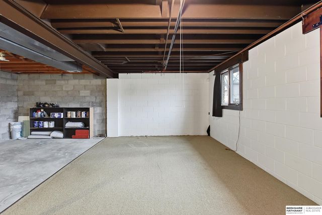 2639 N 124th Circle, Omaha, NE 68164