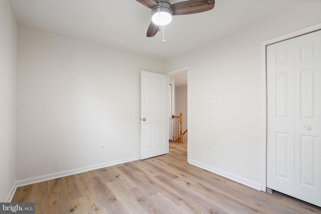 Image 40 of property listing at 6510 KELSEY POINT CIR, Alexandria, VA 22315