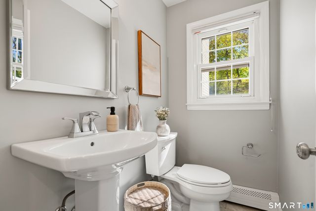 107 Barclay Drive, Stamford, CT 06903