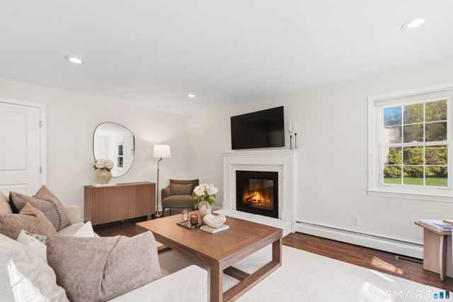 107 Barclay Drive, Stamford, CT 06903