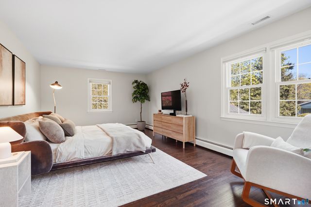 107 Barclay Drive, Stamford, CT 06903