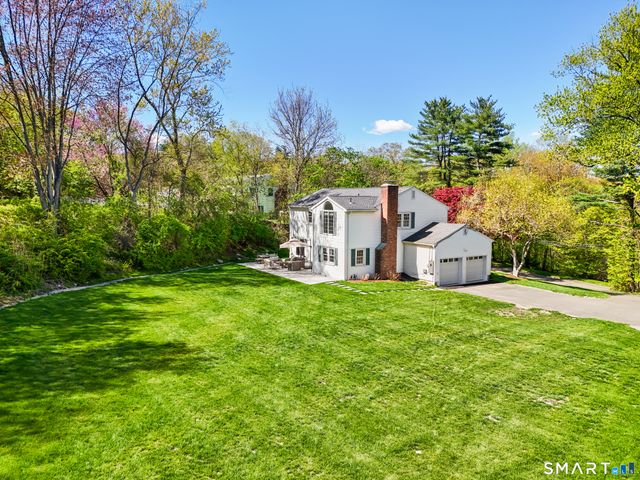 107 Barclay Drive, Stamford, CT 06903