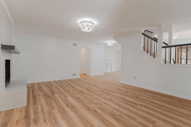 8285 N MONTEGO PL, Memphis, TN 38016