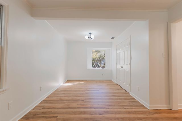 8285 N MONTEGO PL, Memphis, TN 38016