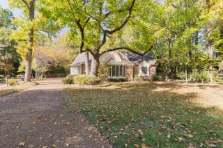 8285 N MONTEGO PL, Memphis, TN 38016