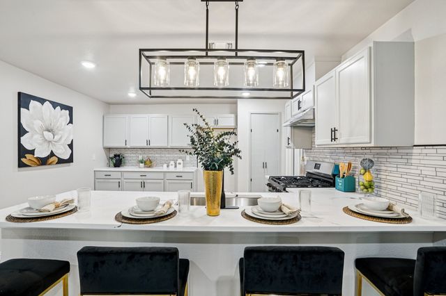 305 Westvue Street, Terrell, TX 75160