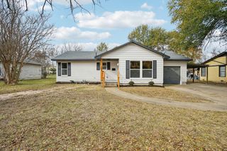 305 Westvue Street, Terrell, TX 75160