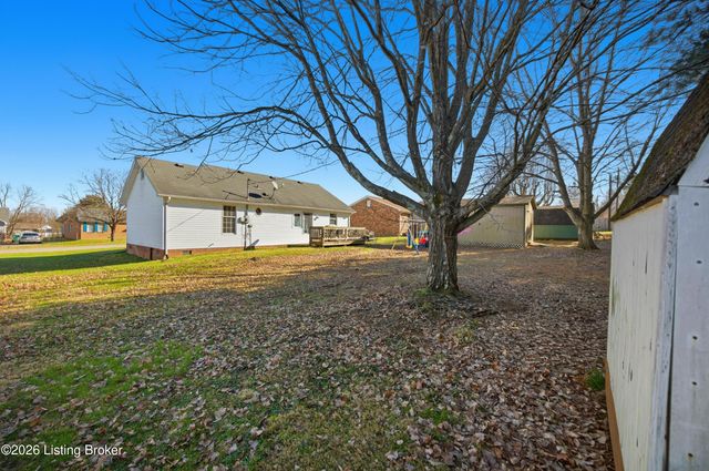 1030 Butler Dr, Lawrenceburg, KY 40342