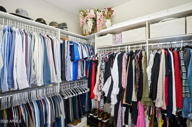 3935 E ROUGH RIDER Road 1219, Phoenix, AZ 85050