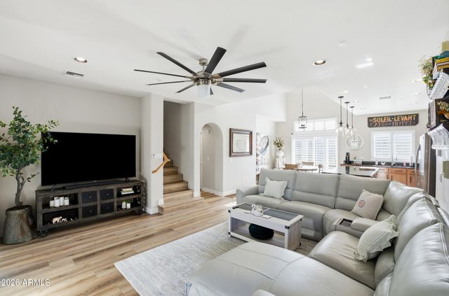 3935 E ROUGH RIDER Road 1219, Phoenix, AZ 85050