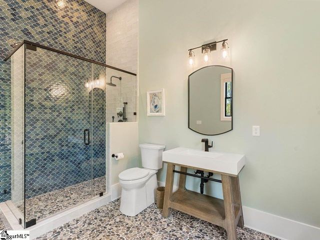 146 Island Water Drive, Six Mile, SC 29682