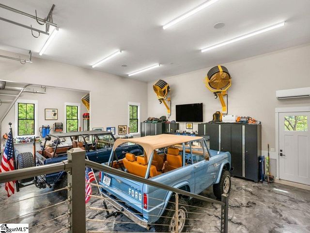 146 Island Water Drive, Six Mile, SC 29682