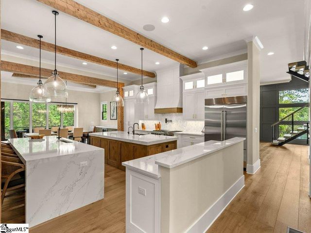146 Island Water Drive, Six Mile, SC 29682