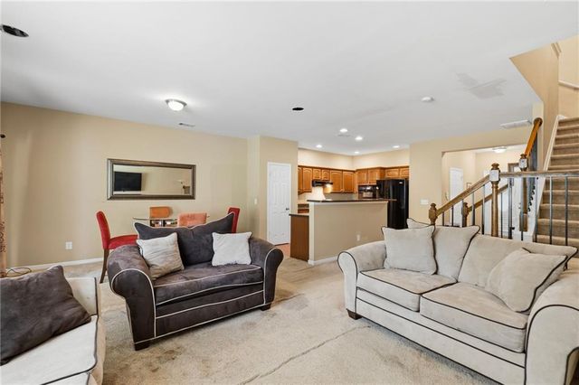 4028 Carlinswood Way, Stone Mountain, GA 30083