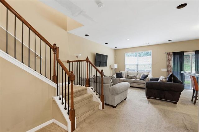 4028 Carlinswood Way, Stone Mountain, GA 30083