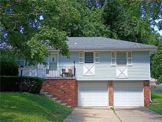 308 SW 5 Street, Blue Springs, MO 64014