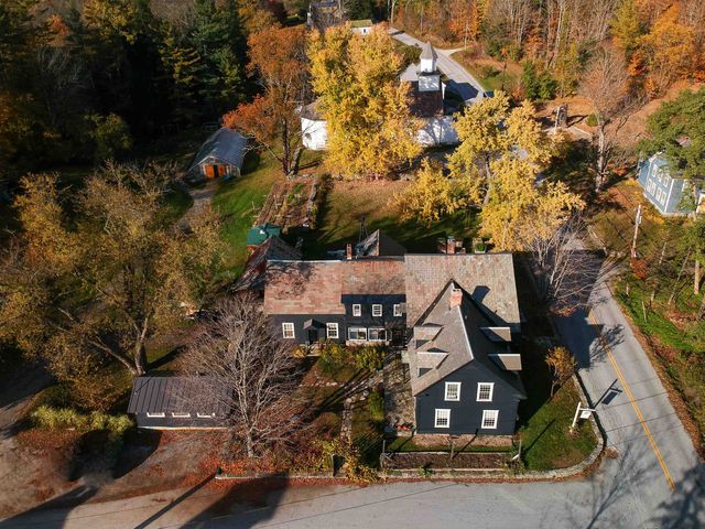 95 Middletown Road, Londonderry, VT 05155