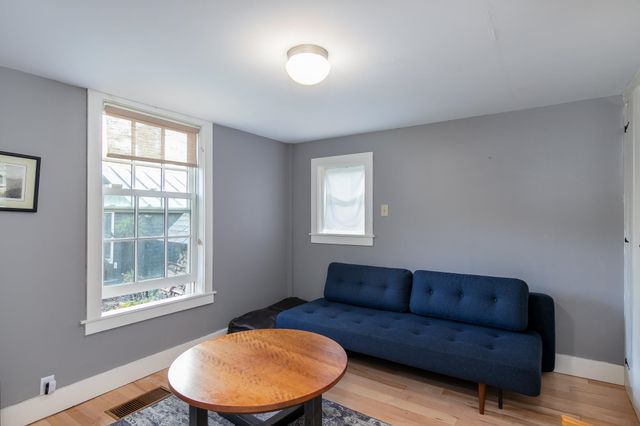 95 Middletown Road, Londonderry, VT 05155