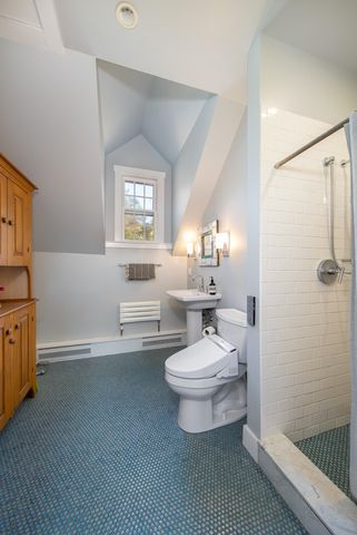 95 Middletown Road, Londonderry, VT 05155