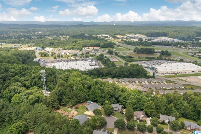 9203 CLAIRMONT CIRCLE, Leeds, AL 35094