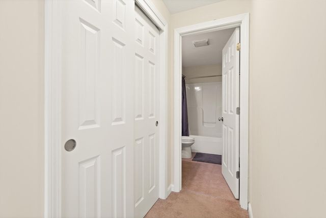 5 Paul Revere Path 5, Hopkinton, MA 01748