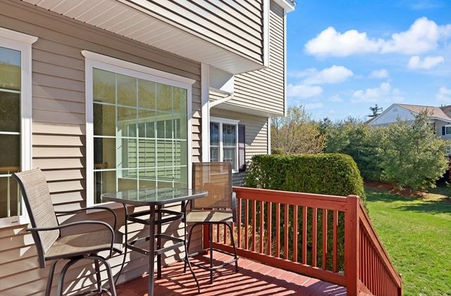 5 Paul Revere Path 5, Hopkinton, MA 01748