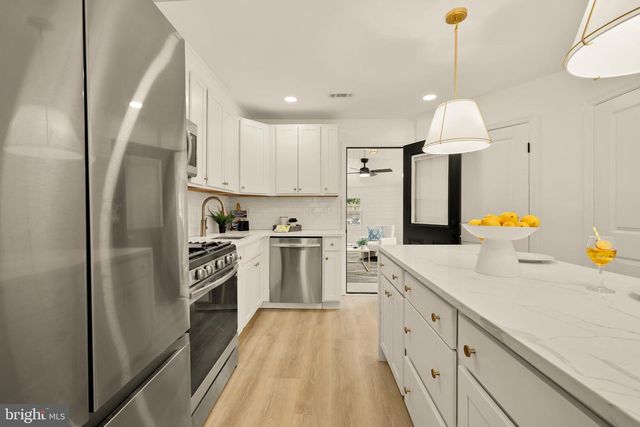 1175 46TH PL SE, Washington, DC 20019