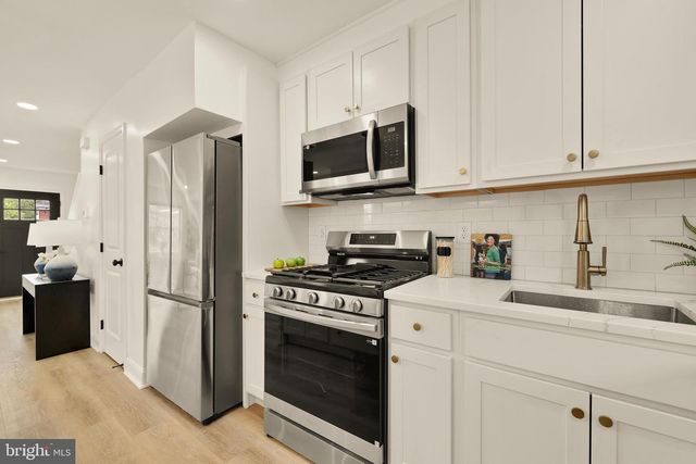 1175 46TH PL SE, Washington, DC 20019