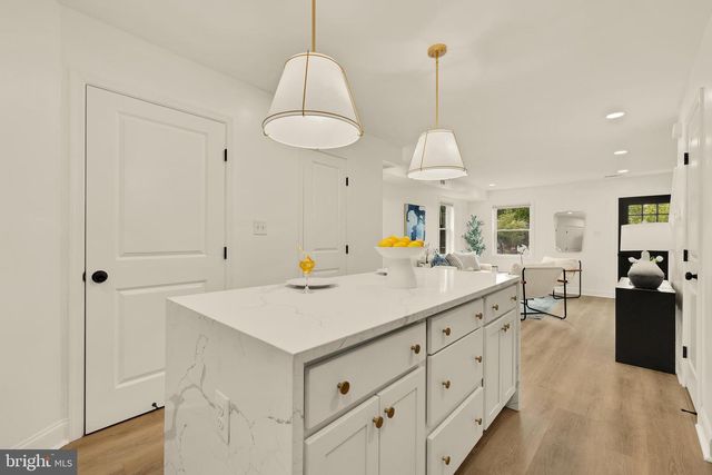 1175 46TH PL SE, Washington, DC 20019