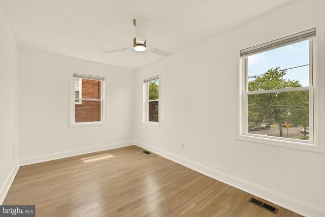 1175 46TH PL SE, Washington, DC 20019