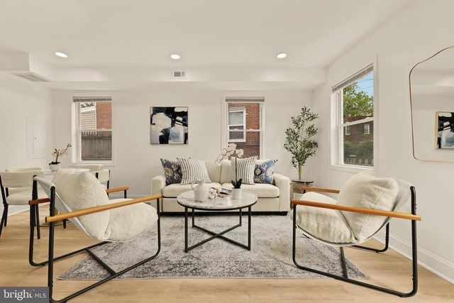 1175 46TH PL SE, Washington, DC 20019