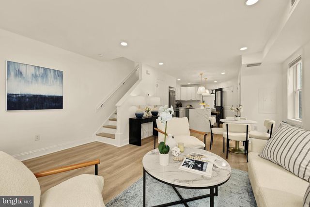 1175 46TH PL SE, Washington, DC 20019