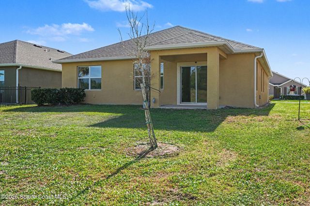 3420 Burrowing Owl Drive, Mims, FL 32754