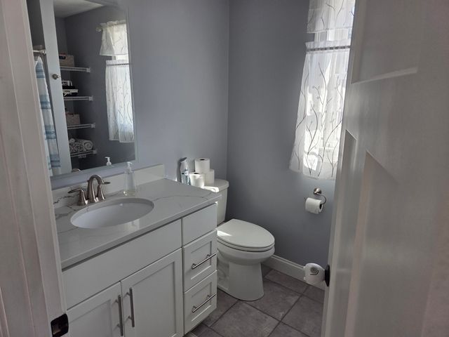 1 Peaceful Drive, Pelham, NH 03076