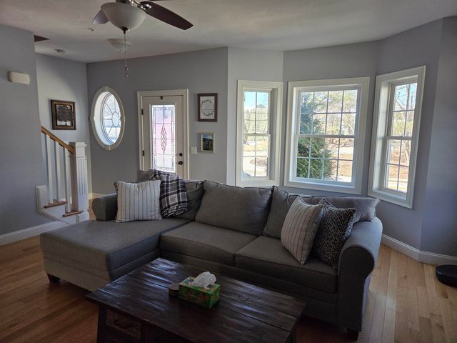 1 Peaceful Drive, Pelham, NH 03076