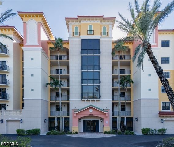 5702 Cape Harbour DR 204, Cape Coral, FL 33914