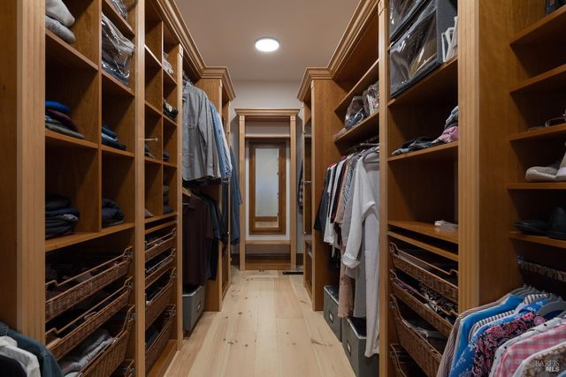 8811 Egg Farm Ln, Kenwood, CA 95452