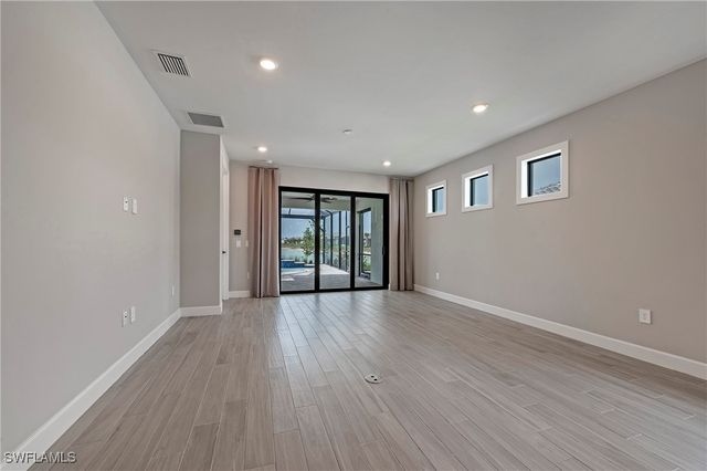 12381 Canal Grande DR, Fort Myers, FL 33913