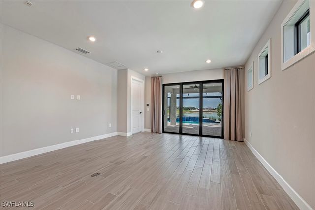 12381 Canal Grande DR, Fort Myers, FL 33913